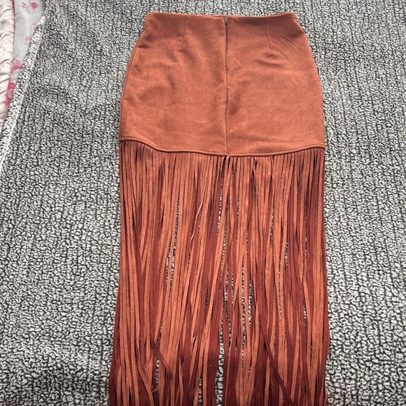 Fringe Detail Brown Velvet Skirt - Picture 3 of 5